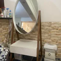 آینه قدی کاملا نو به دلیل کمبود جا ب فروش میرسد