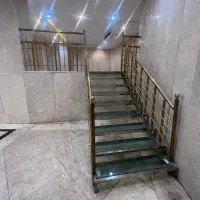 تولیدکننده ی انواع نرده ی ساختمانی،خطی،پیچ،شیشه و.