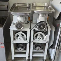 چرخ گوشت کالباس بر