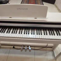 پیانو Unique