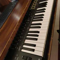 میدی کنترلر oxygen pro 49