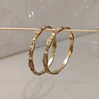 طلا و جواهرات