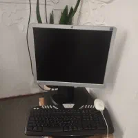 کامپیتر ومیز وسندلی باهم 7500