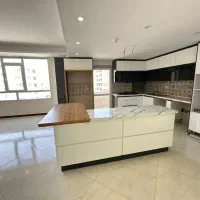 اپارتمان۱۳۸ متر ۳ خواب کلید نخورده/سند تک برگ