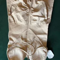 ۲کار لباس و گن ورزشی|لباس|قم, انسجام|دیوار