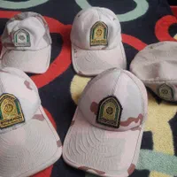 لباس و پوتین مرزبانی کلاه و شلوار و اورکت و بلوز