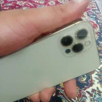 آیفون ۱۲