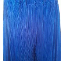 شلوار  طرح پلیسه