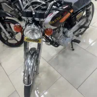 همتاز 200 CG تمیز در حد، کاربراتور، رینگ اسپرت