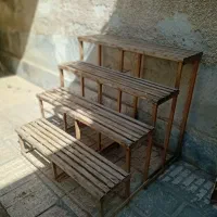 پایه گل چهار طبقه ازهم جدا میشود