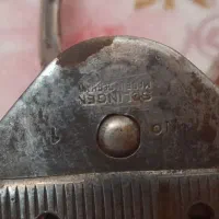 ریش تراش دستی قدیمی|کلکسیون اشیاء عتیقه|قم, باجک یک|دیوار