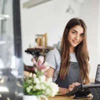 استخدام صندوقدار خانم جهت رستوران زنجیره ای