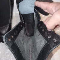 پوتین نو|کیف، کفش، کمربند|مشهد, کشف|دیوار