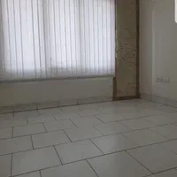 110متر/موقعیت اداری/در 2طبقه/مناسب دفتر و انبار