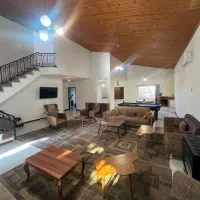 ویلا 4 خواب دربست دوبلکس دریا گوشه