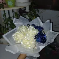 روبانی.گل