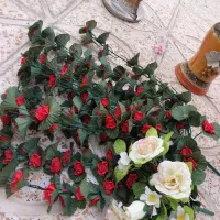 گلهای مصنوعی در حدنو|گل مصنوعی|کرج, باغستان|دیوار