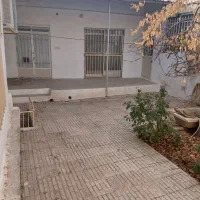 ویلایی در خیابان شبدری