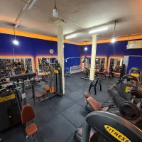 استخدام فوری منشی آقا در باشگاه ورزشی( قاسم آباد)