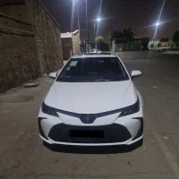 تویوتا کرولا ۱۸۰۰ هیبرید تیپ الیت