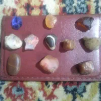 سنگ قیمتی نگینی و جوااهری