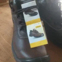 کفش ایمنی|کیف، کفش، کمربند|لنجان, |دیوار