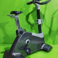 دوچرخه ثابت نیمه باشگاهی