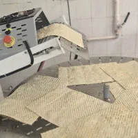 نان لواش تهران با کیفیت بسیار بالا|خوردنی و آشامیدنی|مشهد, شاهد (شهرک غرب)|دیوار