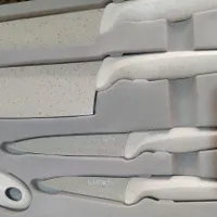 دو دست چاقو نو|ظروف پخت‌وپز|طبس, |دیوار