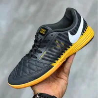 کتونی فوتسال نایک مدل لونار گتو|کیف، کفش، کمربند|اصفهان, علی قلی آقا|دیوار