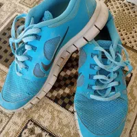 کفش|کیف، کفش، کمربند|بندر ترکمن, |دیوار