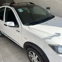 کوئیک آر  مدل ۱۴۰۰ سفید مشکی