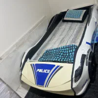 تخت و شلف و کمد و پمپ بنزین ماشین پلیس