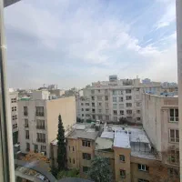 ۱۰۵ متر پاکنژاد _ سعادت آباد سن پایین