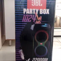 اسپیکر پارتی باکس