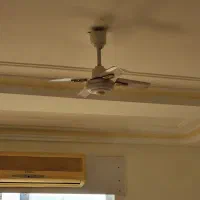 دو عدد پنکه|پنکه و تصفیهکنندهٔ هوا|بندرعباس, |دیوار