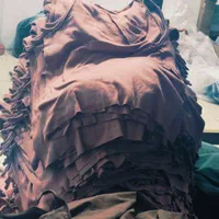 به۲راسته دوز ماهر ووسط کار خانم