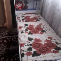 تخت یه نفر