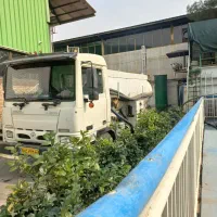 تخلیه چاه فاضلاب لوله بازکنی لایروبی کف تراشی مقنی