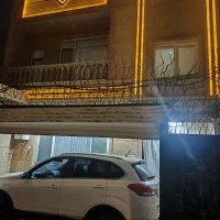 ویلایی-سه-طبقه-آپارتمانی