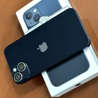 اپل iPhone 13 با حافظهٔ ۱۲۸ گیگابایت
