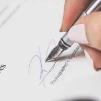 تنظیم قولنامه خرید/فروش املاک با کمترین هزینه