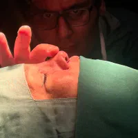 مطب دکتر حجت شکرگزار جراح کاشت دندان و جراحی بینی