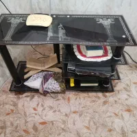 زیر تلویزیونی شیشه ای سالم