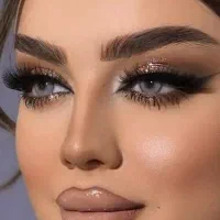 آموزش تخصصی دوره یه میکاپ ارتیست پلاس شروع شد