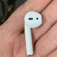 ایرپاد سری 2   معمولی تک گوش سمت چپ