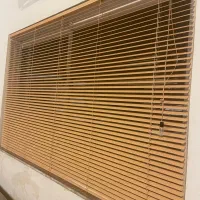 پرده کرکره فلزی رنگ کاراملی بسیار تمیز