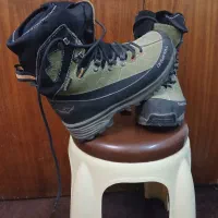 کفش کوهنوردی قارتال