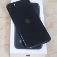 آیفون se2020 حافظه 128