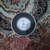 ساعت تزئینی رو داشبورد